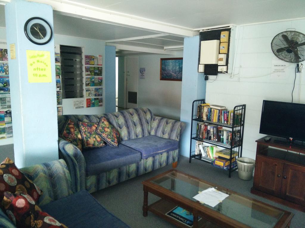 Cairns Girls Hostel Exterior foto